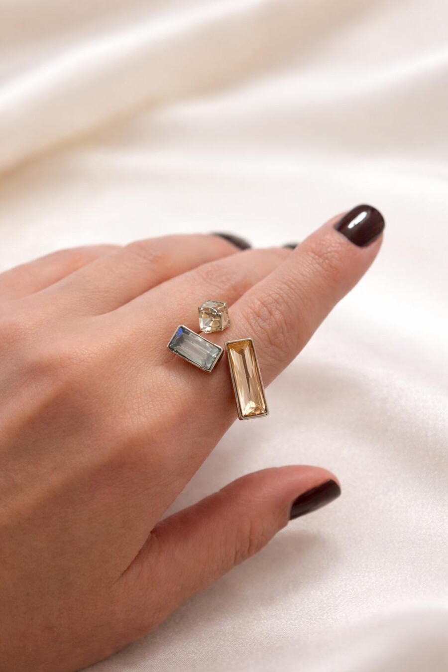 Renkli Taşlı Ayarlanabilir Yüzük 25