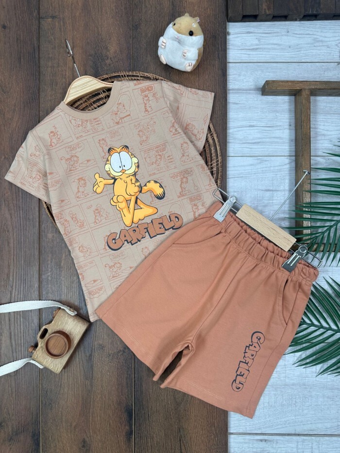 KAHVERENGİ LASTİKLİ BEL CEPLİ BİSİKLET YAKA ŞORTLU ERKEK ÇOCUK & BEBEK ALT ÜST TAKIM