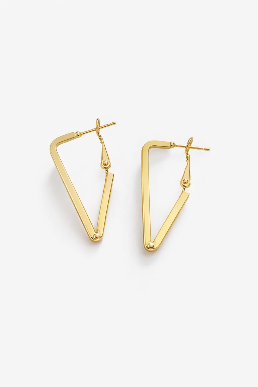 Üçgen Gold Renk Küpe 56