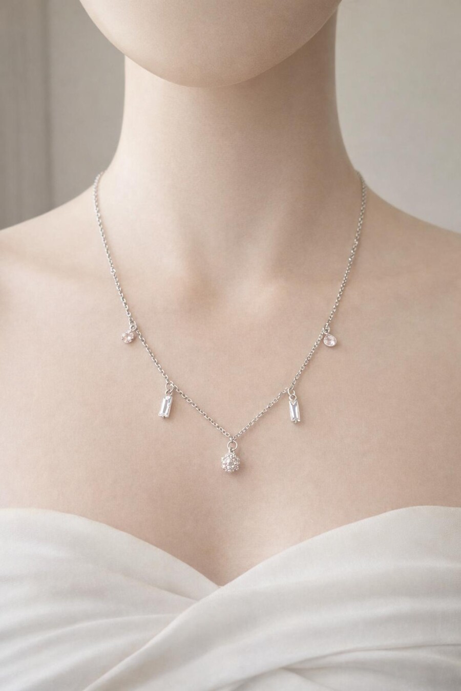 Gümüş Renk Çelik Zincir Kolye 107