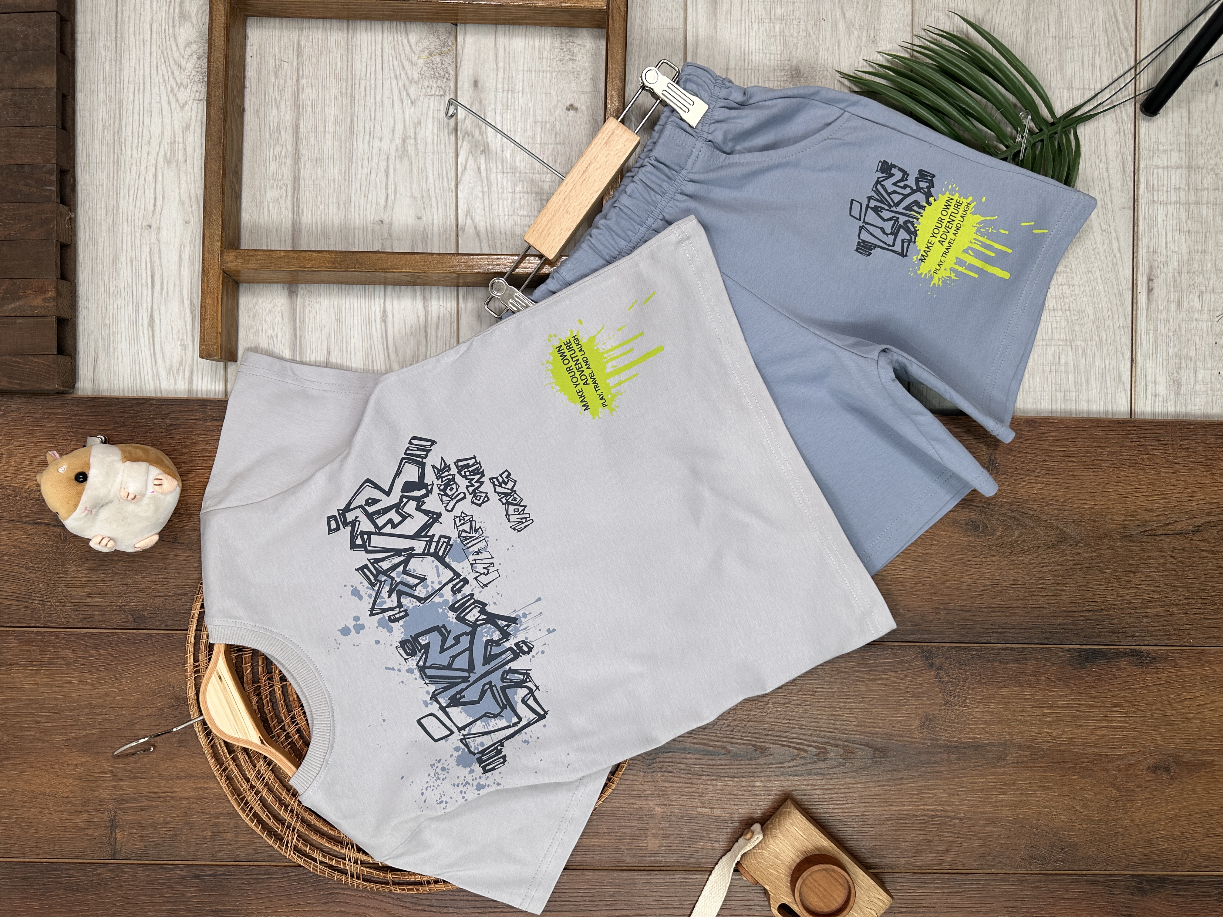 GRI ERKEK ÇOCUK BASKILI PAMUKLU BİSİKLET YUVARLAK YAKA ŞORTLU TAKIM