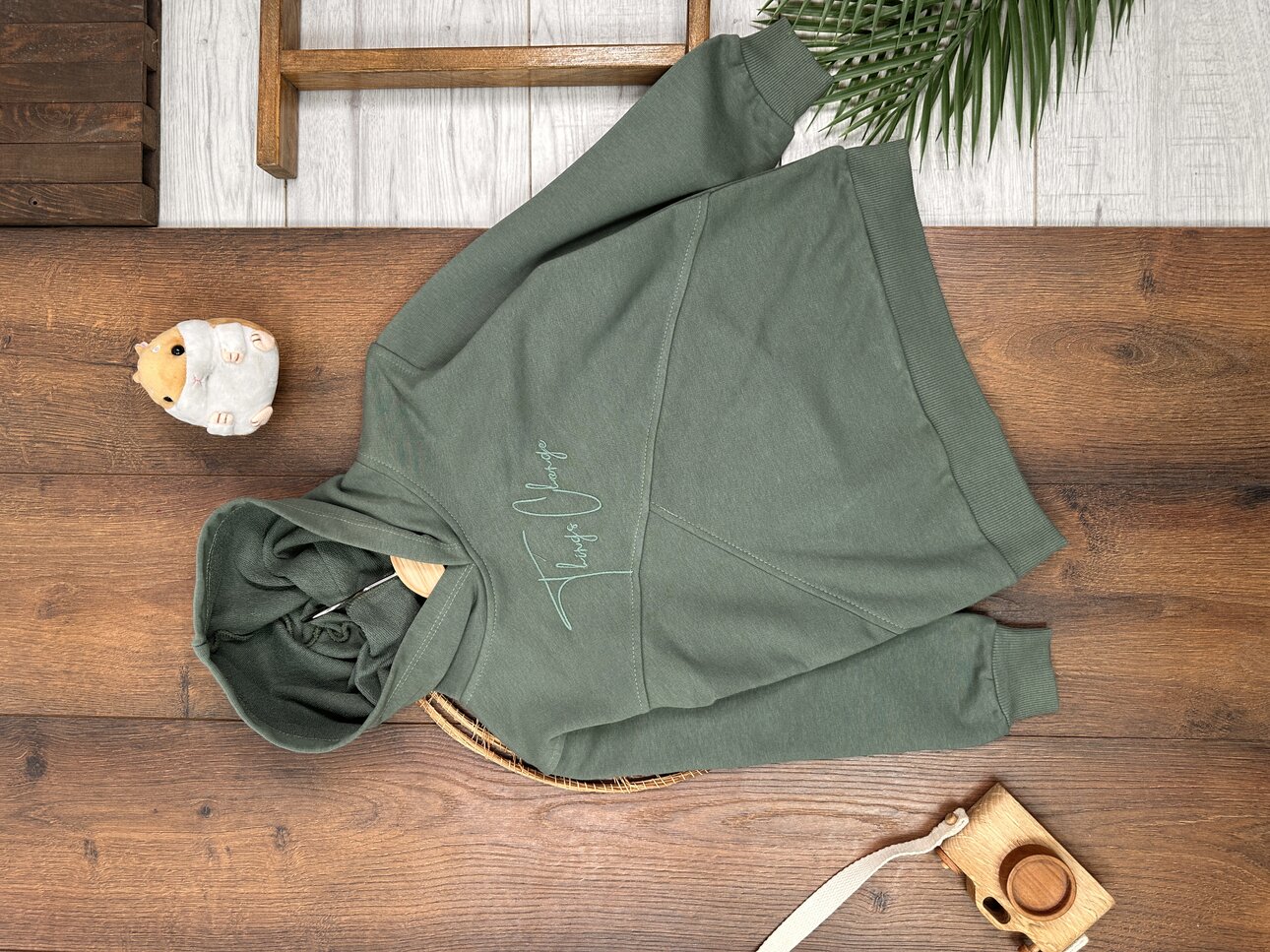 YENI SEZON UZUN KOLLU, KAPİŞONLU, PAMUKLU, DESENLİ, YAZLIK ERKEK ÇOCUK & BEBEK SWEATSHIRT