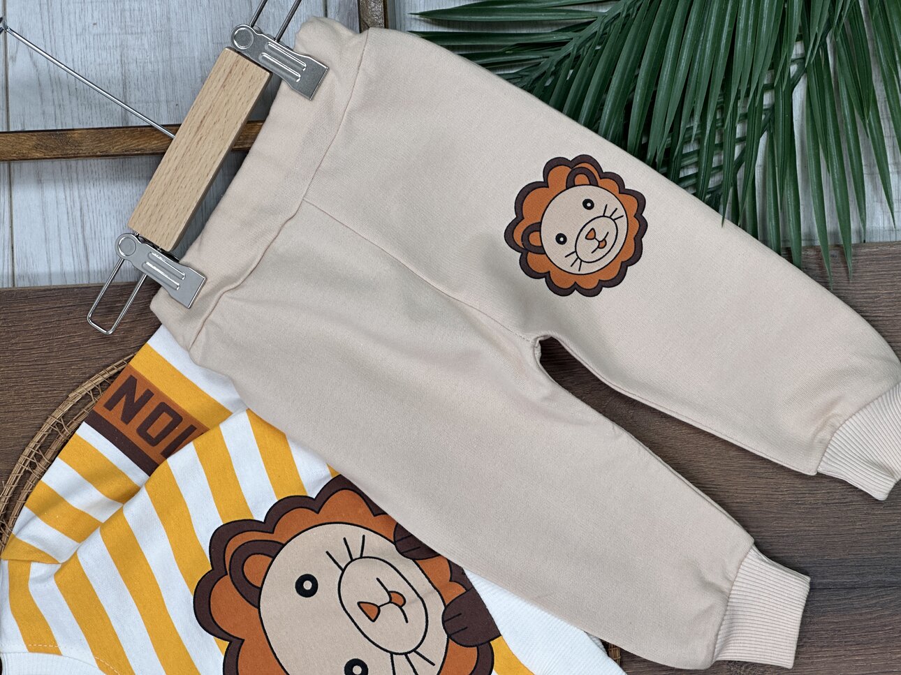 Kışlık Pamuklu Aslan Desenli Erkek Bebek 2li Takım