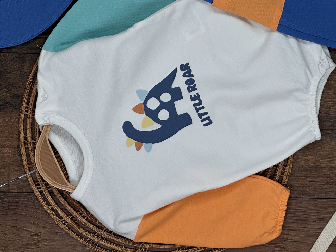 Pamuklu Dinozor Temalı Duble Paça Cepli 3lu Erkek Bebek Takım