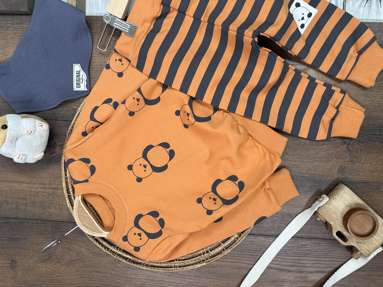 Pamuklu Bisiklet Yaka Fularlı 3lu Erkek Bebek Takım
