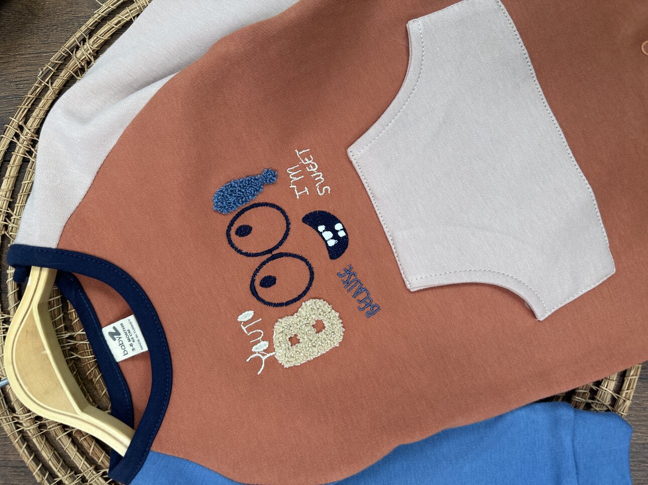 Pamuklu Mevsimlik Kanguru Cepli Alttan Çıtçıtlı Yumuşak Kumaş Erkek Bebek Tulum