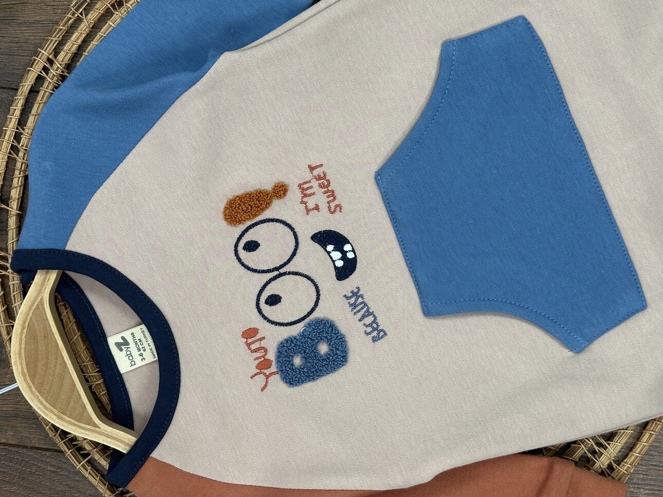 Pamuklu Mevsimlik Kanguru Cepli Alttan Çıtçıtlı Yumuşak Kumaş Erkek Bebek Tulum