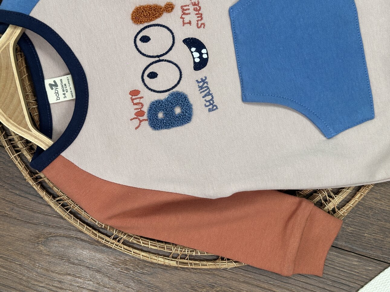 Pamuklu Mevsimlik Kanguru Cepli Alttan Çıtçıtlı Yumuşak Kumaş Erkek Bebek Tulum