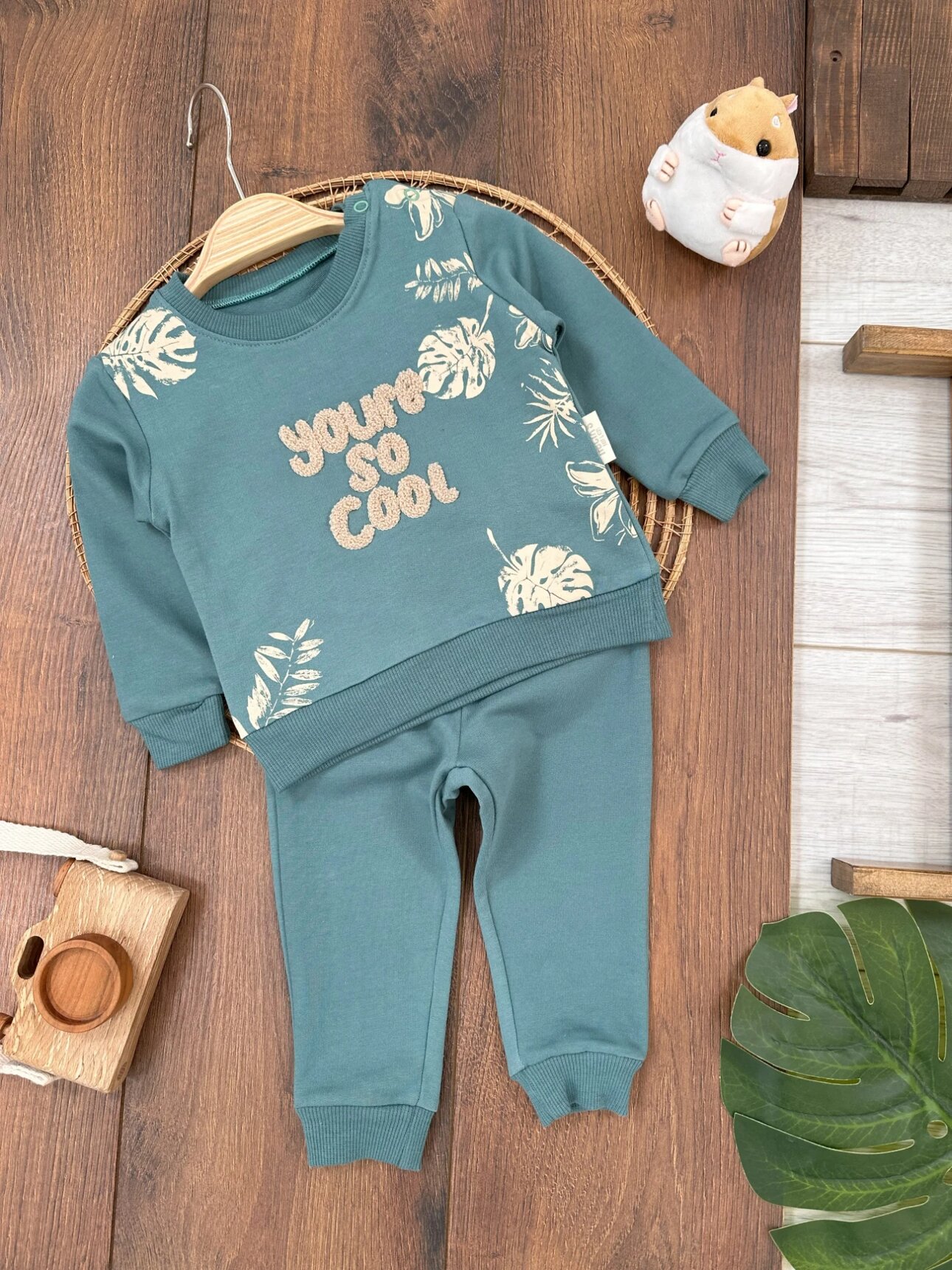 Pamuklu Yaprak Desenli Nakışlı 2li Erkek Bebek Takım
