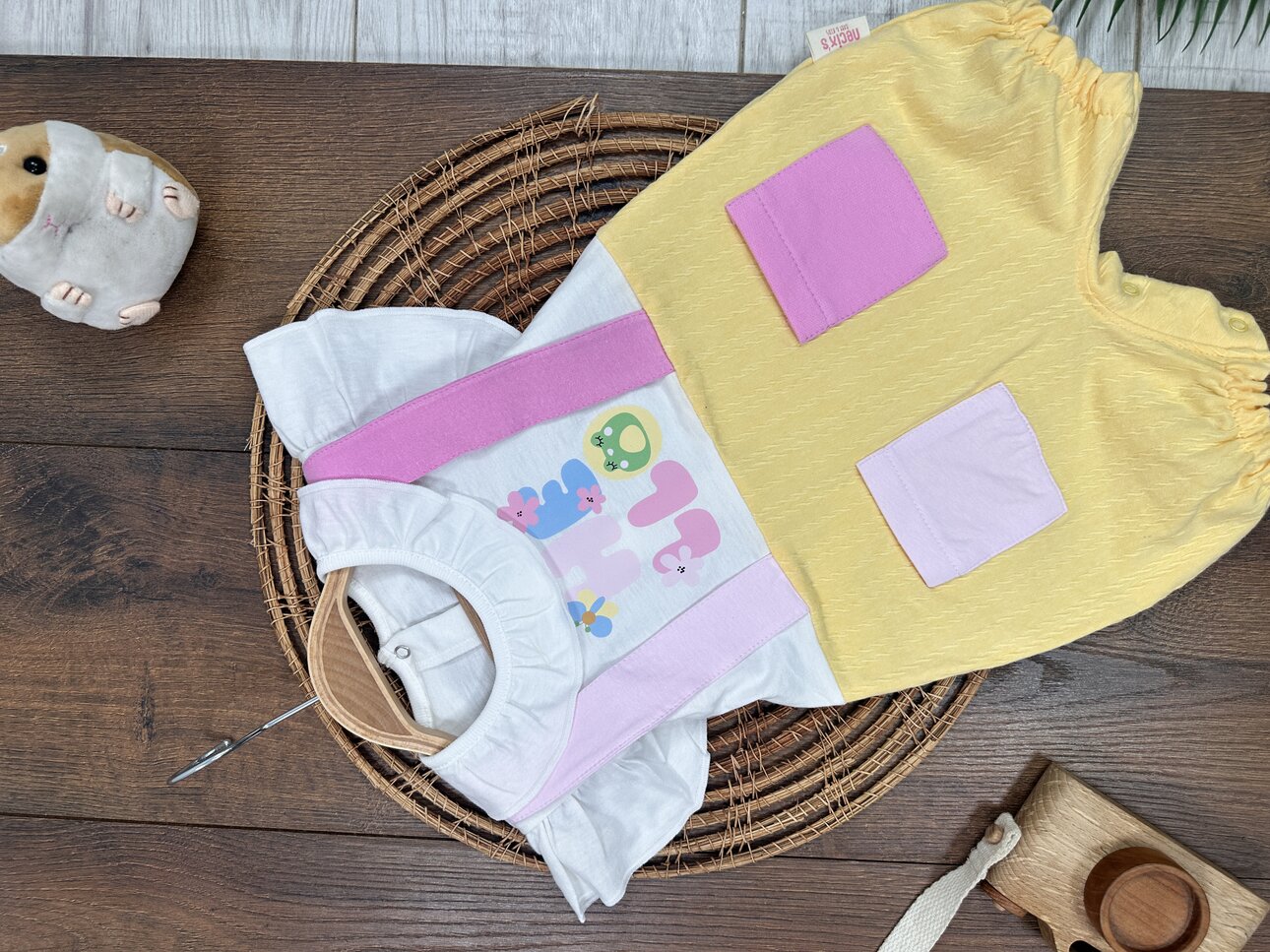 Pamuklu Yazlık Şortlu Kız Bebek Tulum