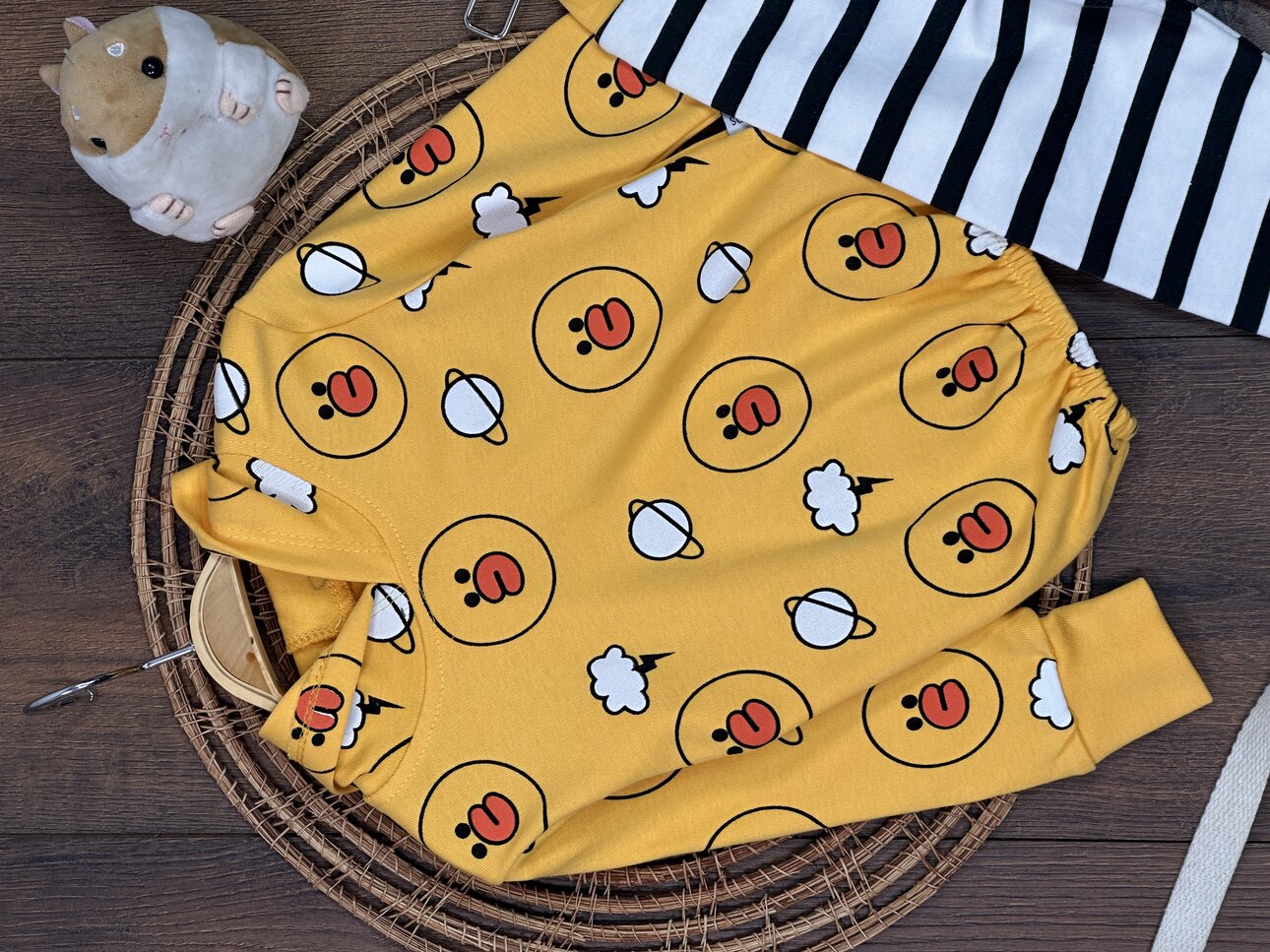 Kışlık Pamuklu Ördek Desenli Kapüşonlu Erkek Çocuk 2li Takım