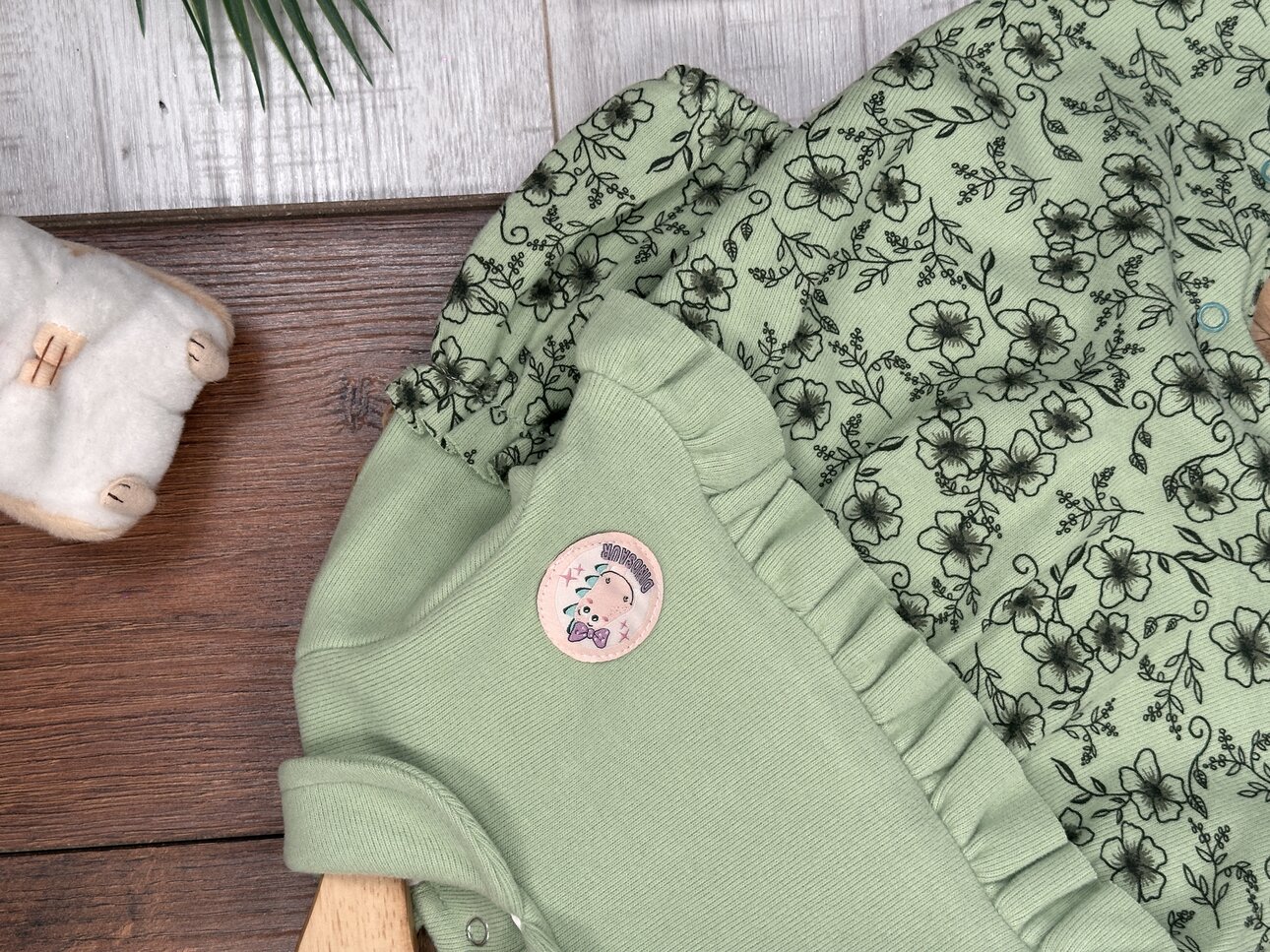 Pamuklu Selanik Çiçek Desenli Uzun Kollu Bebe Yaka Kız Bebek Tulum