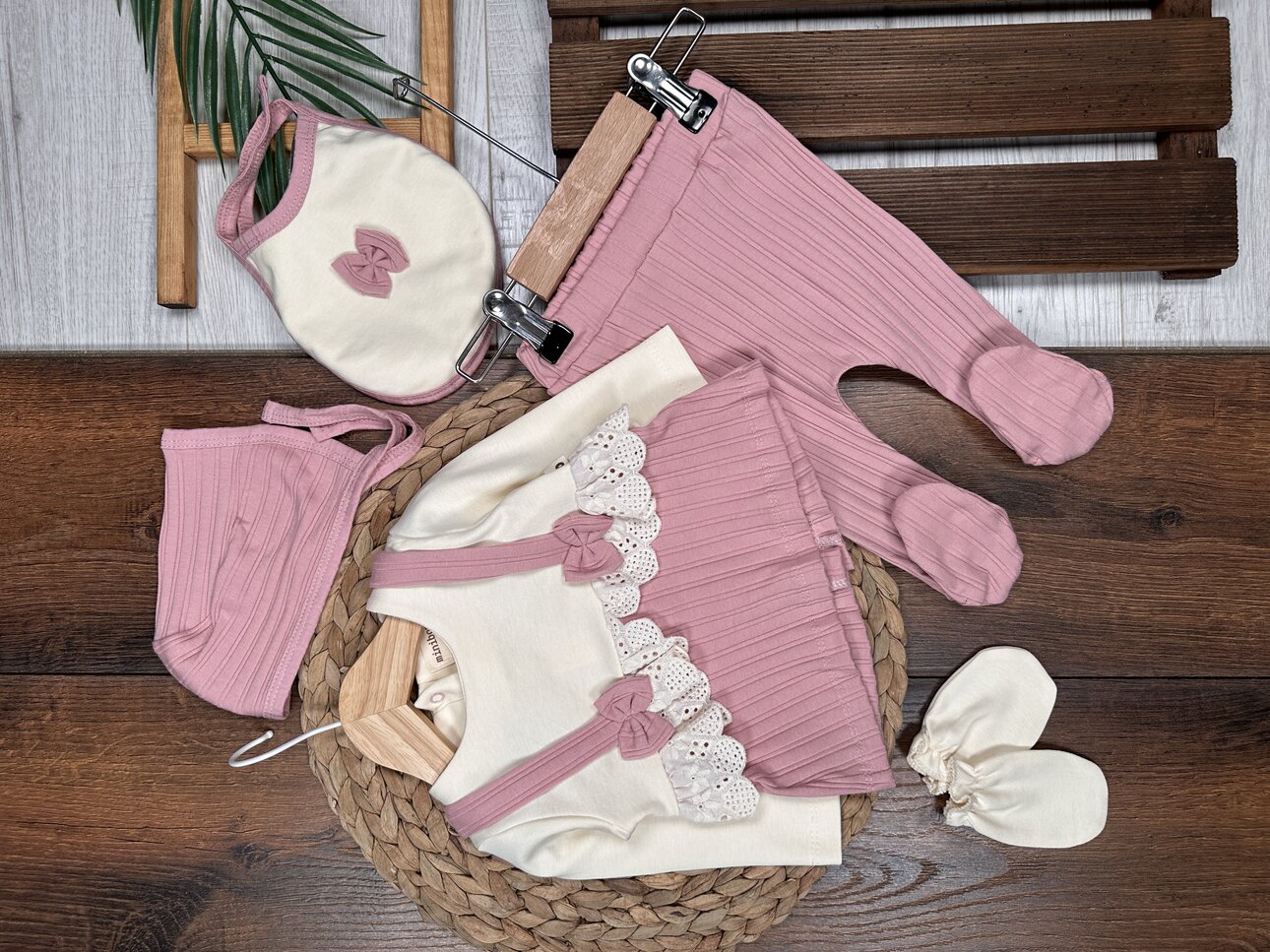 Pamuklu Fiyonk Detaylı Fırfırlı 5li Hastane Çıkışı