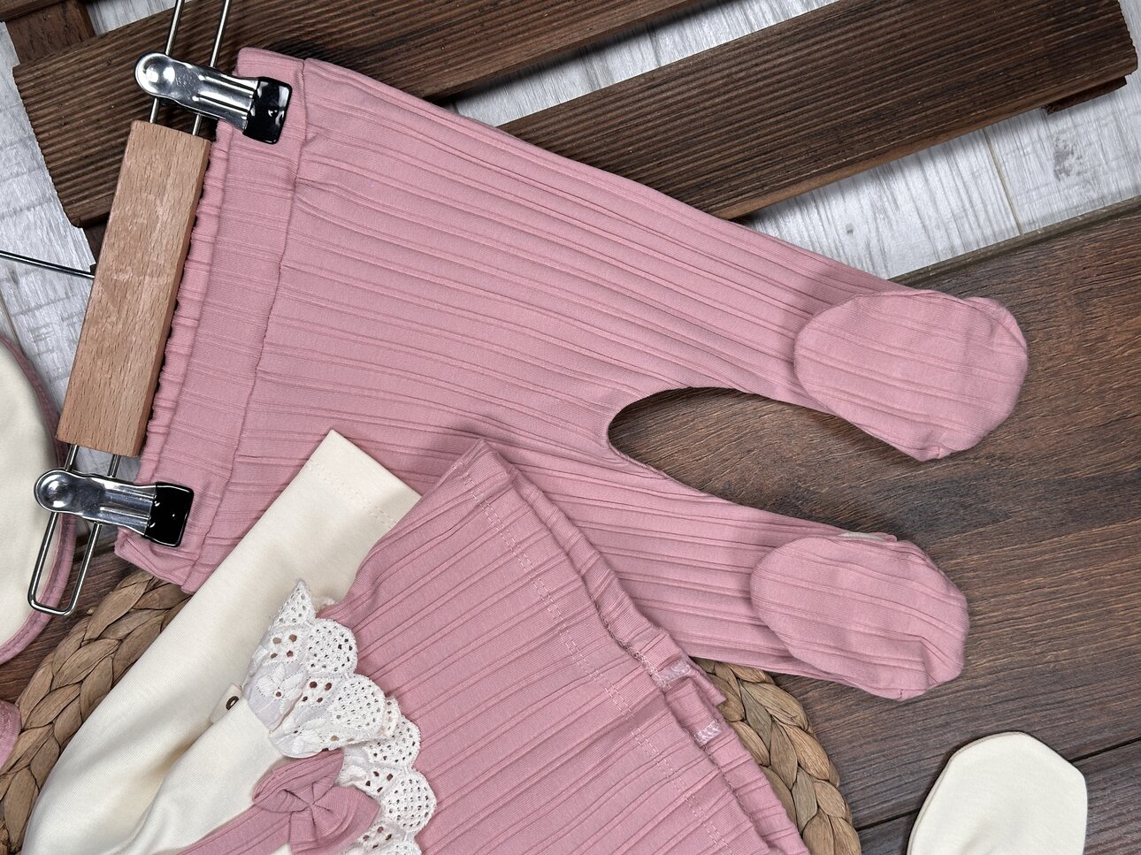 Pamuklu Fiyonk Detaylı Fırfırlı 5li Hastane Çıkışı