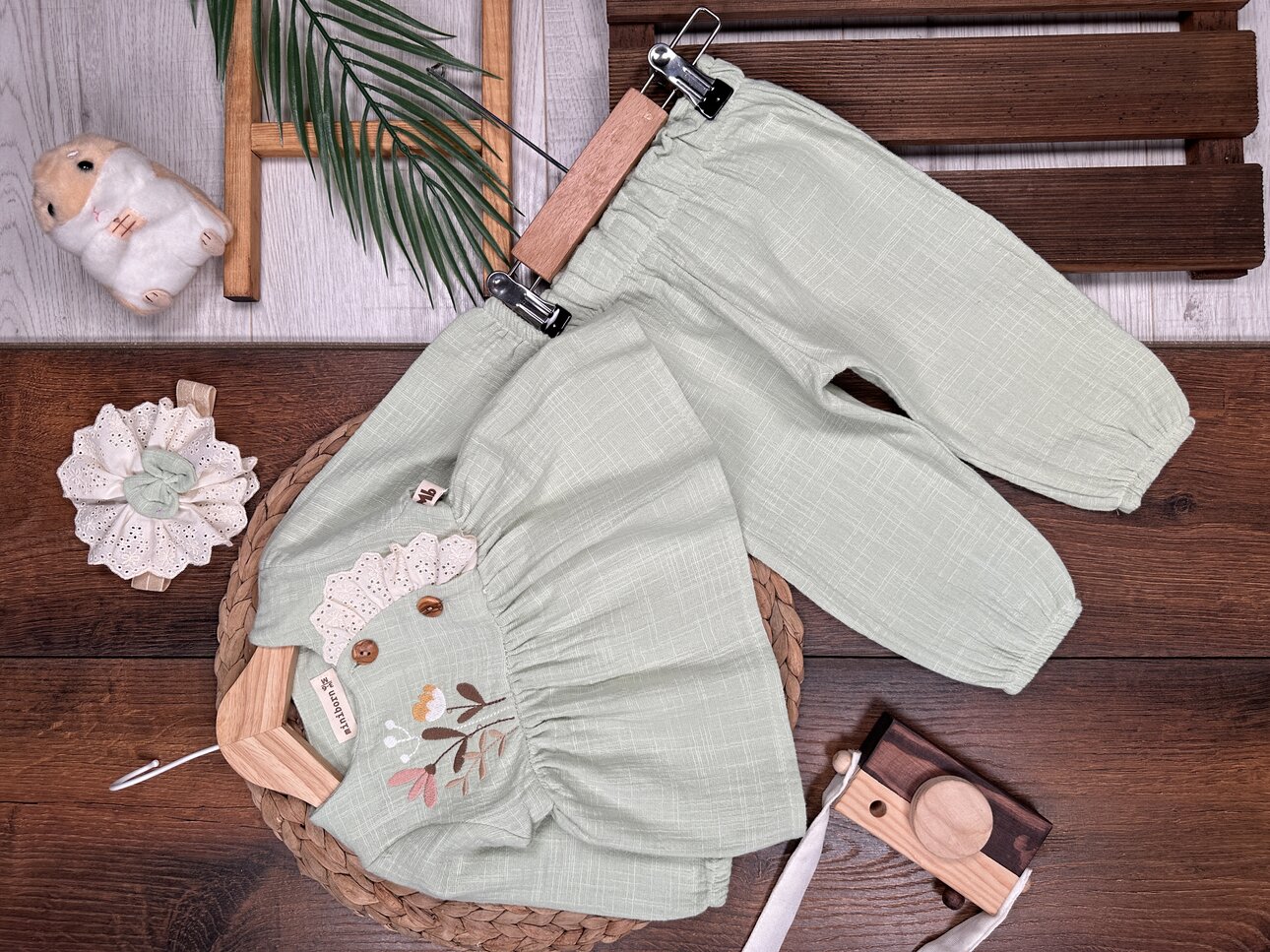 Organik Çiçek Desenli Müslin 3lü Kız Bebek Takım