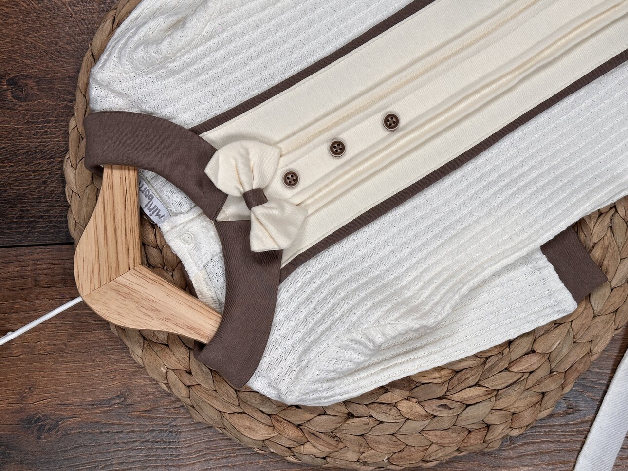 Pamuklu Papyon detaylı Erkek Bebek Tulum