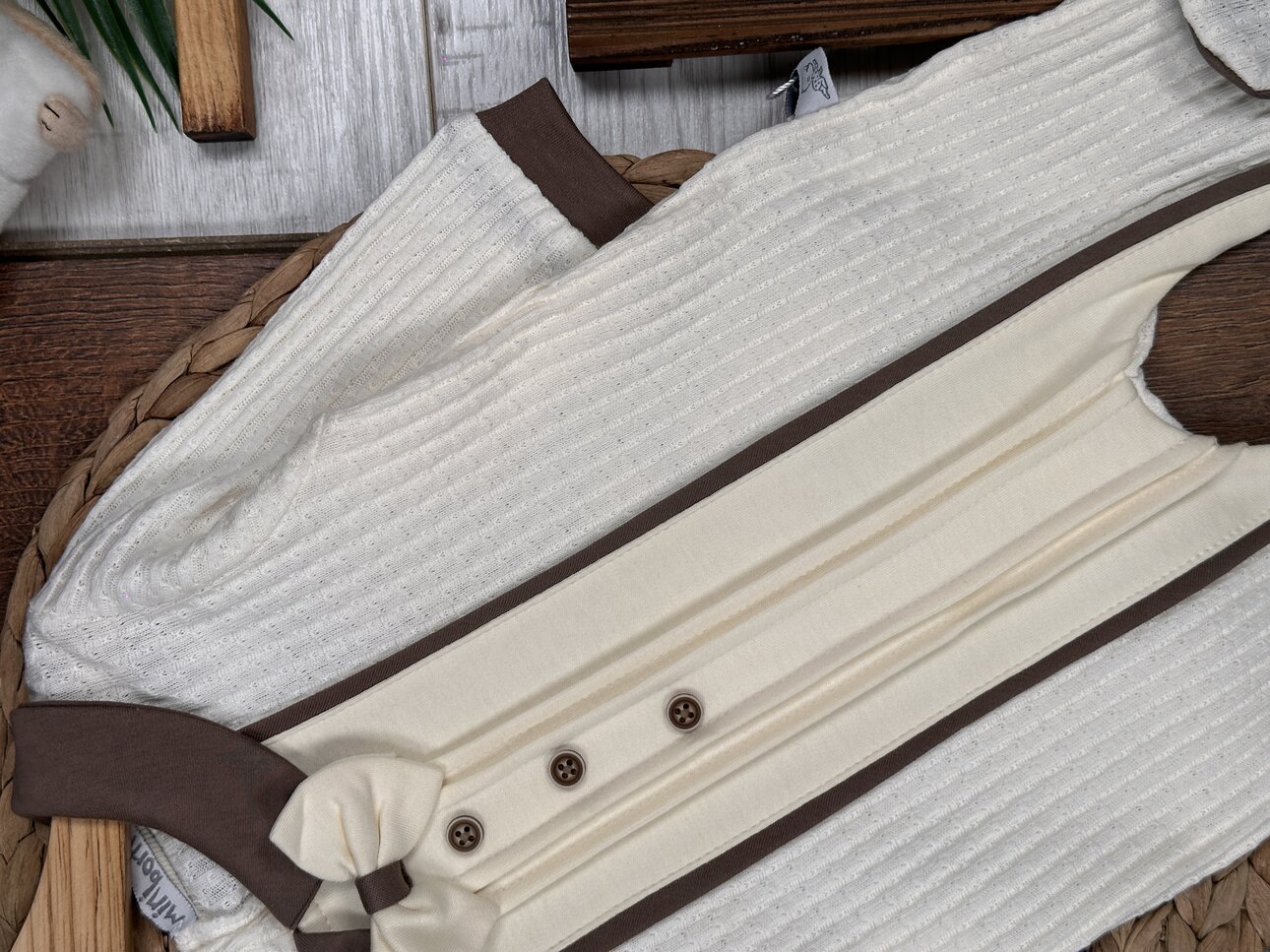 Pamuklu Papyon detaylı Erkek Bebek Tulum