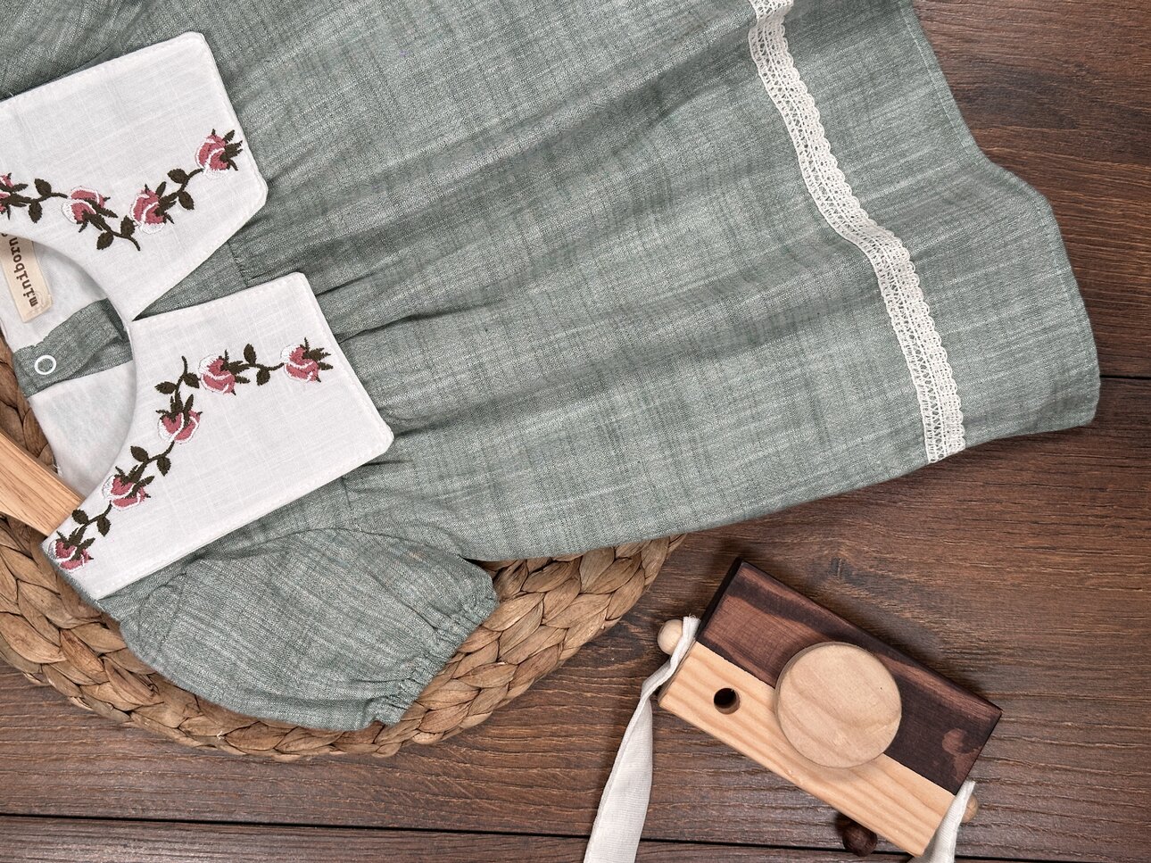 Organik Çiçek İşlemeli Kız Bebek 1li Takım