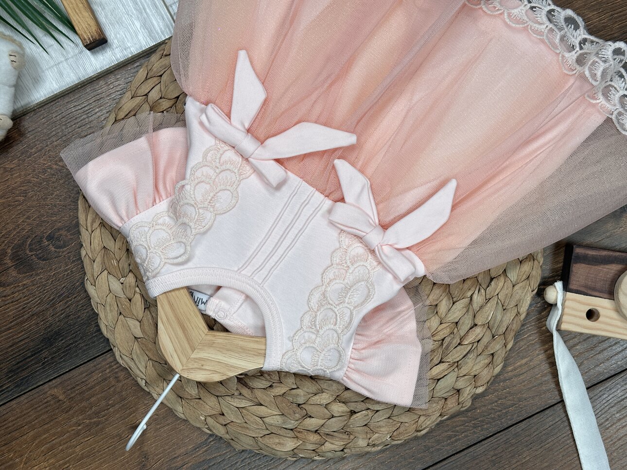 Organik Dantel Detaylı Kız Bebek Elbise