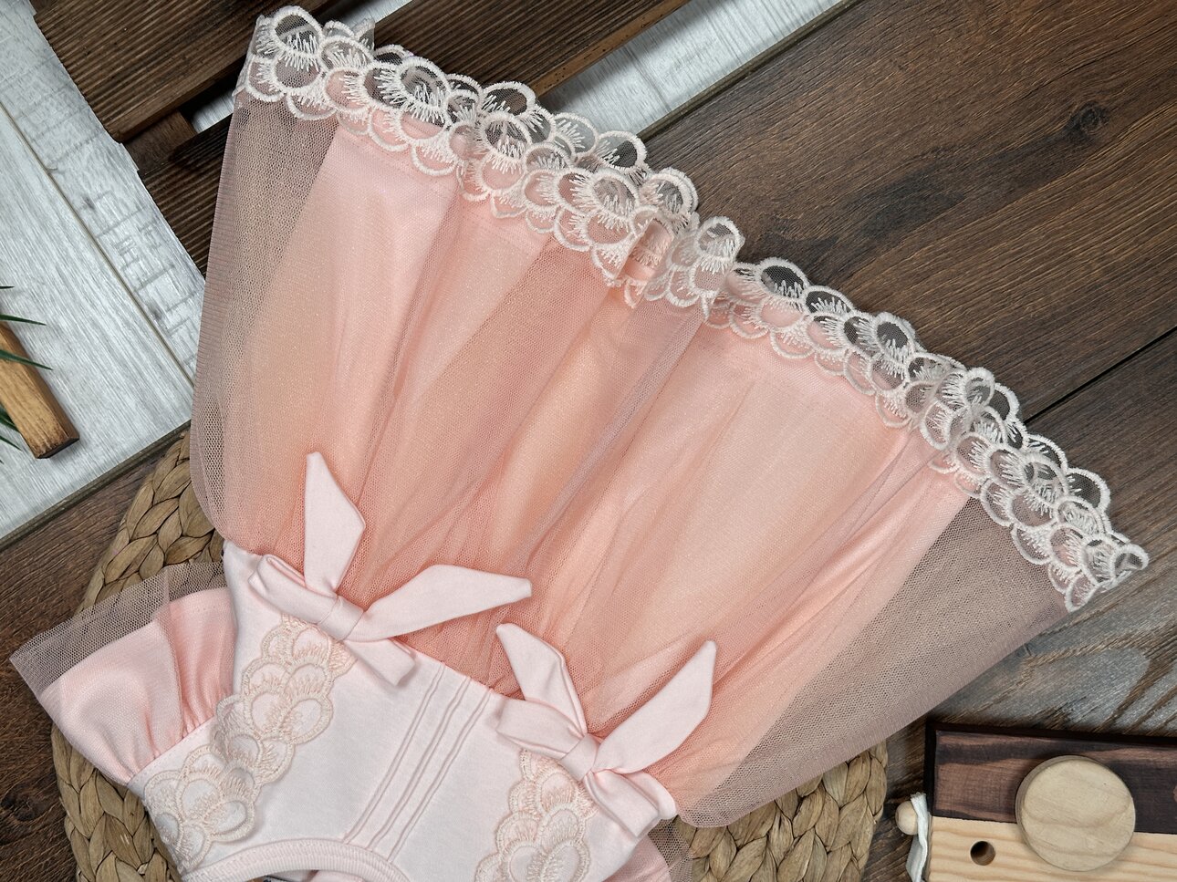 Organik Dantel Detaylı Kız Bebek Elbise