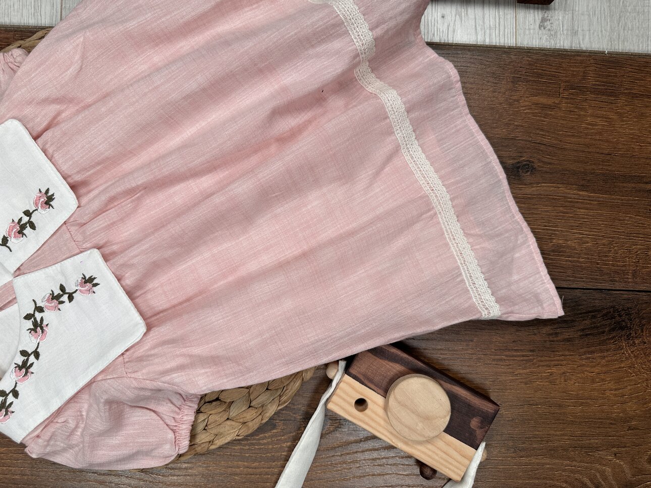 Pamuk Çiçek İşlemeli Kız Bebek 2li Takım