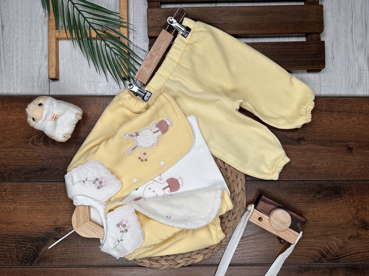 Pamuklu Welsoftlu Pelus Astarlı Hırkalı 3lu Kız Bebek Takım