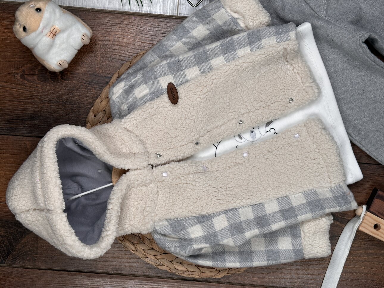 Pamuklu Peluş Detaylı Hırkalı 3lu Erkek Bebek Takım