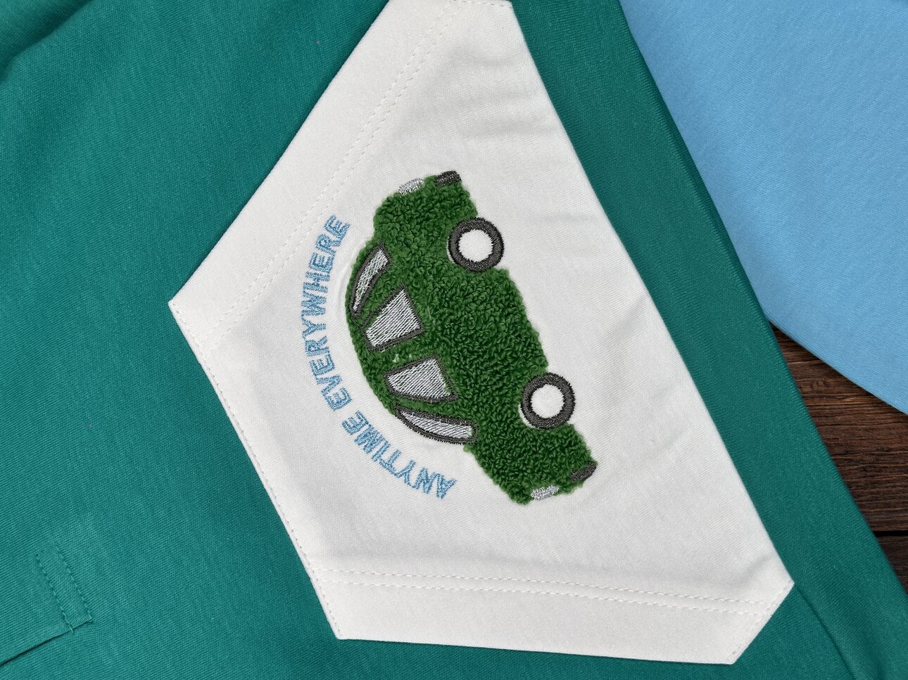 Pamuk Yumuşaklığıyla Erkek Bebek 2li Takım Araba Detaylı