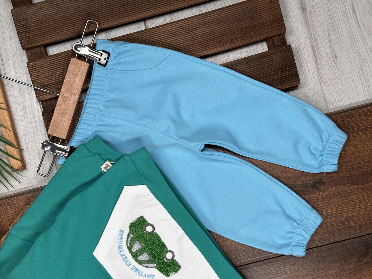 Pamuk Yumuşaklığıyla Erkek Bebek 2li Takım Araba Detaylı