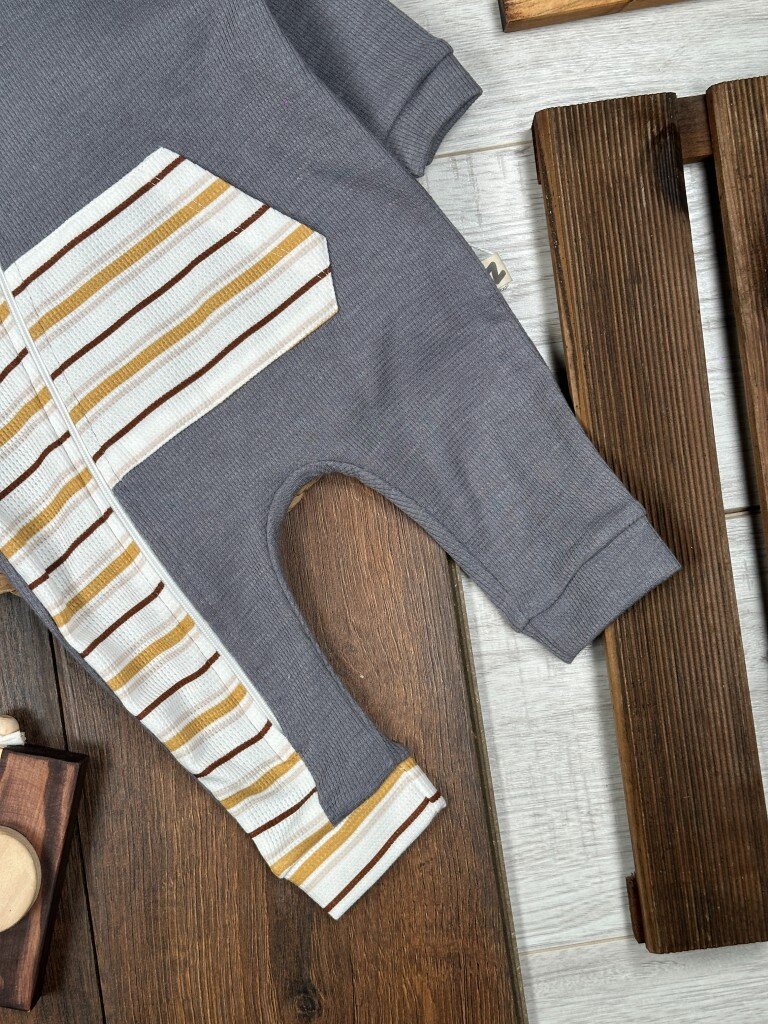 Pamuk Rahatlığı Çizgili Desenli Erkek Bebek Tulum