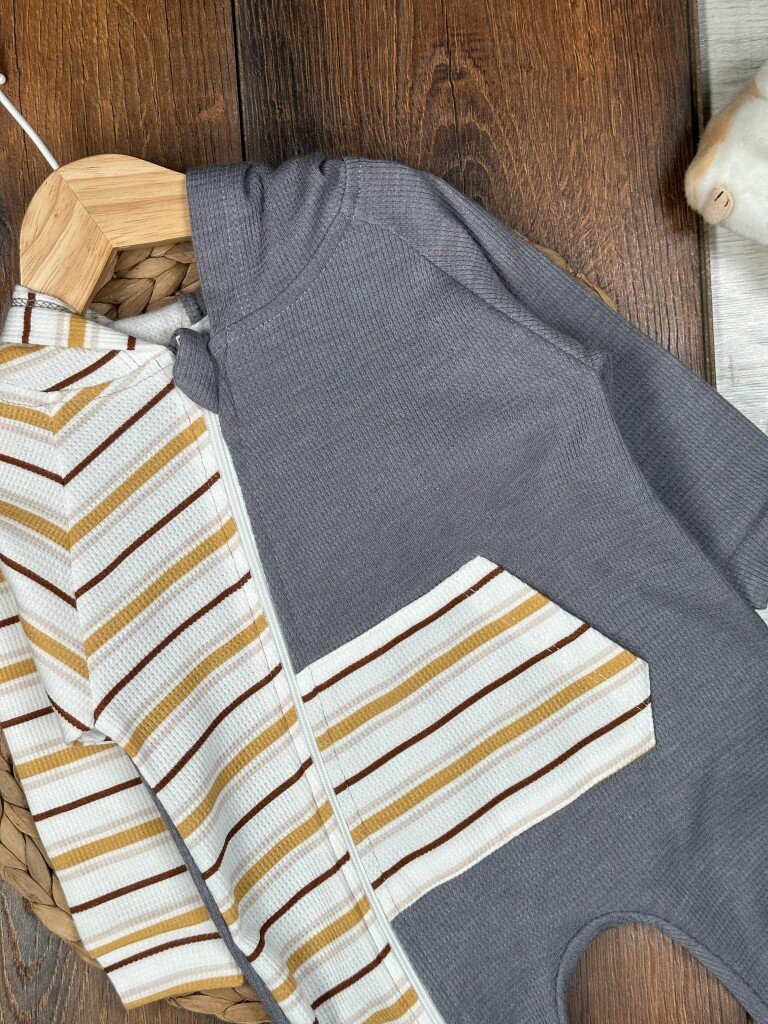 Pamuk Rahatlığı Çizgili Desenli Erkek Bebek Tulum