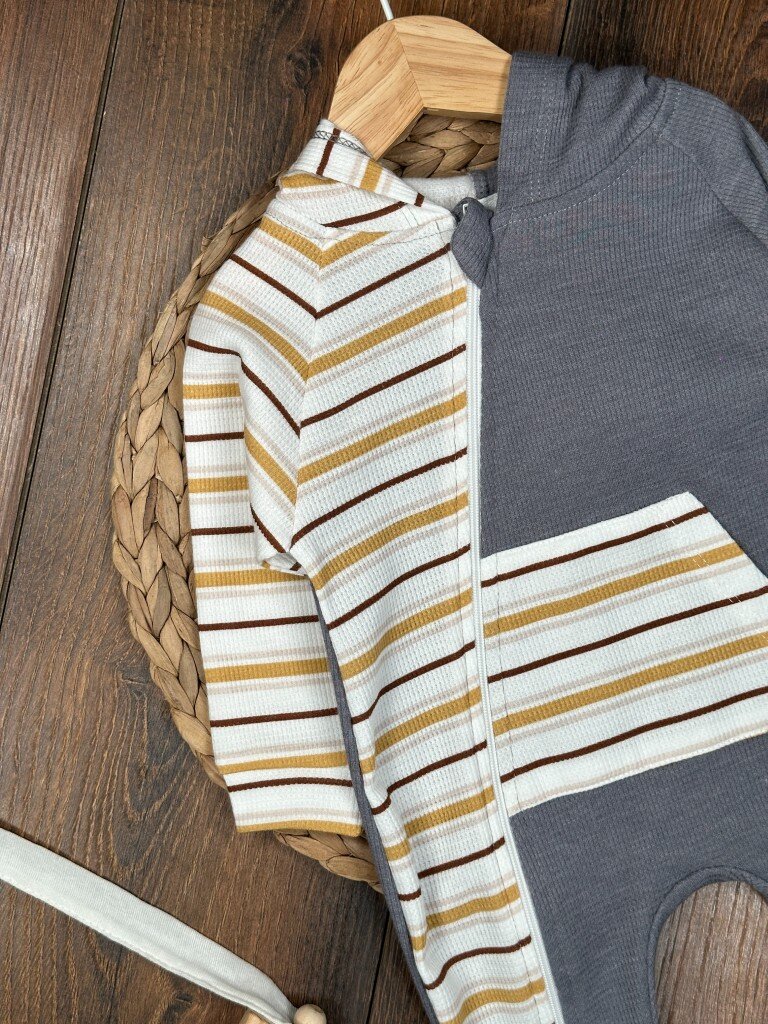 Pamuk Rahatlığı Çizgili Desenli Erkek Bebek Tulum