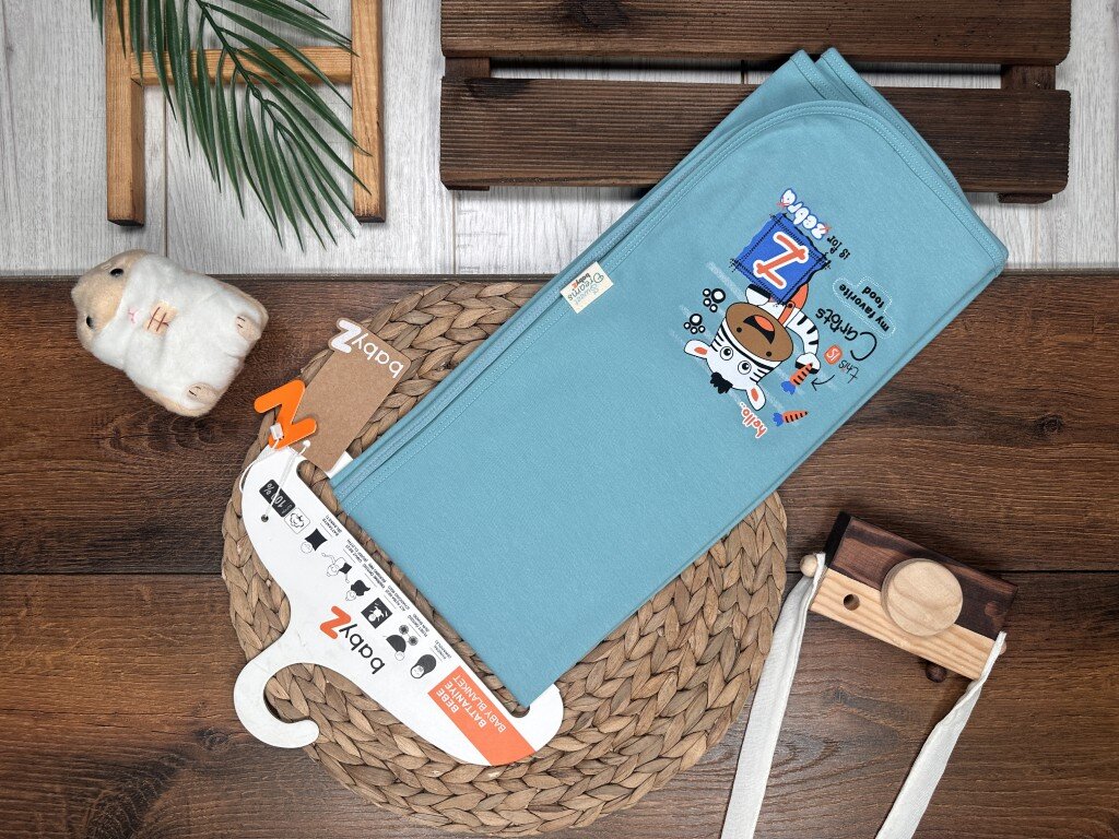 Organik Zebra Desenli Erkek Bebek Battaniye