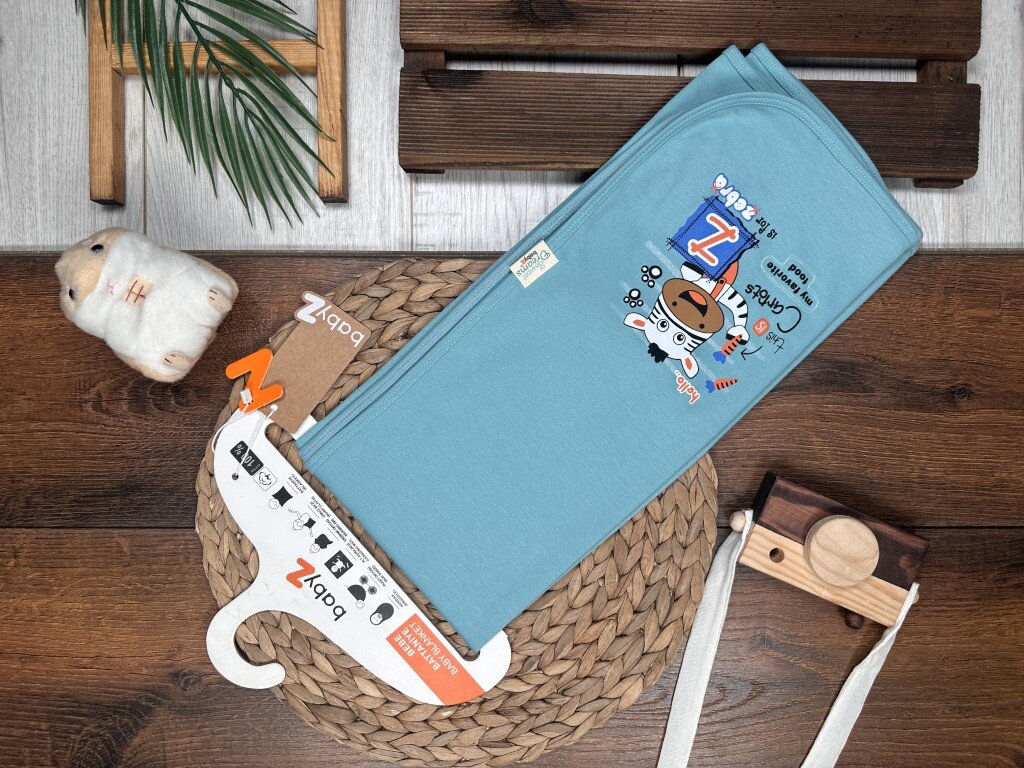 Organik Zebra Desenli Erkek Bebek Battaniye