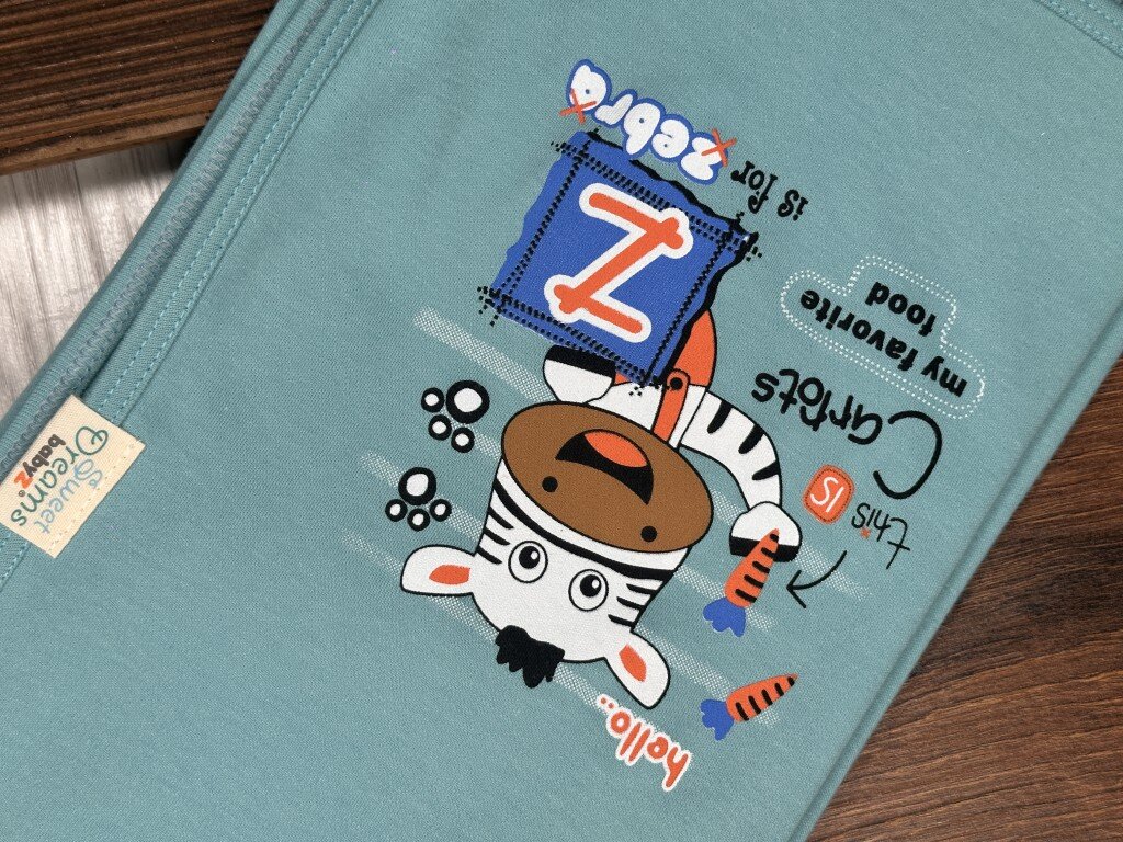 Organik Zebra Desenli Erkek Bebek Battaniye