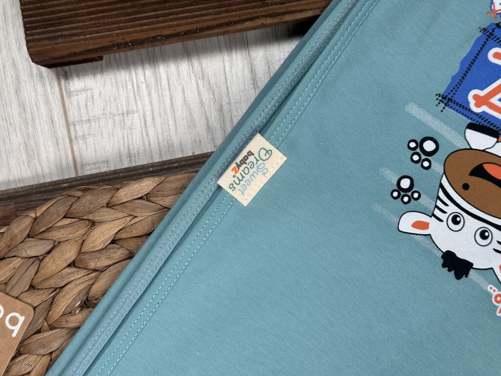 Organik Zebra Desenli Erkek Bebek Battaniye