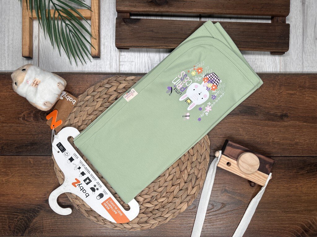 Organik Çiçekli Tavşan Desenli Kız Bebek Battaniye