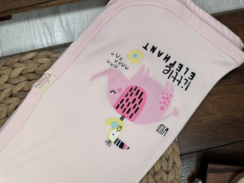 Pamuk Yumuşaklığıyla Sevimli Fil Desenli Kız Bebek Battaniye