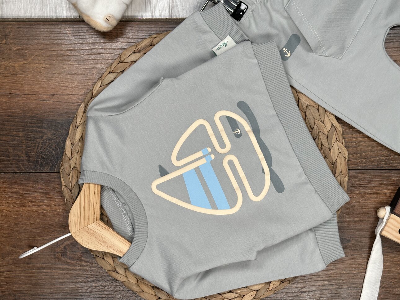 Pamuklu Yelken Detaylı Kanguru Cepli 2li Erkek Bebek Takım