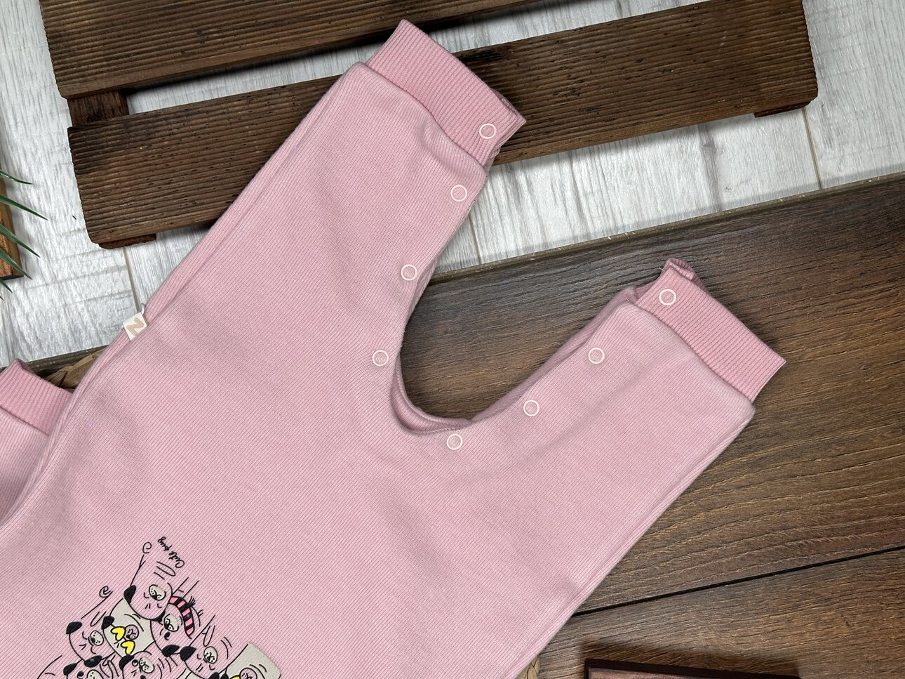 Selanik Örgüsü Pamuklu Animals Detaylı Kız Bebek Tulum