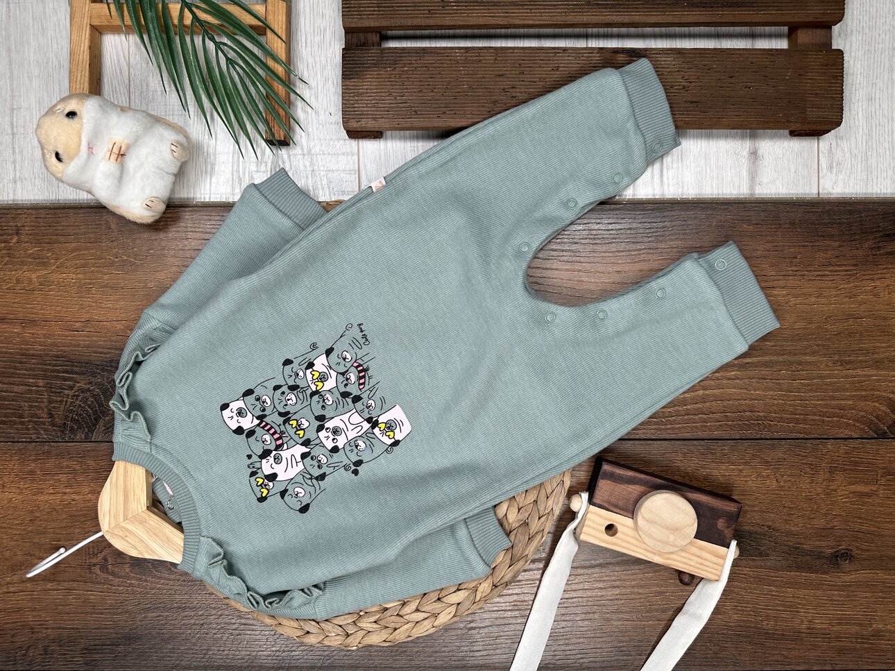 Selanik Örgüsü Pamuklu Animals Detaylı Kız Bebek Tulum