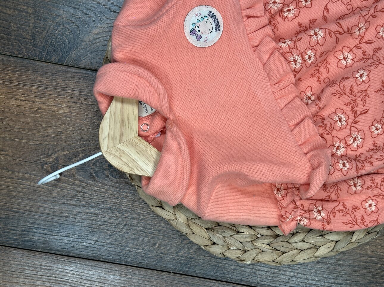 Selanik Örgüsü Pamuklu  Çiçek Desenli Kız Bebek Tulum