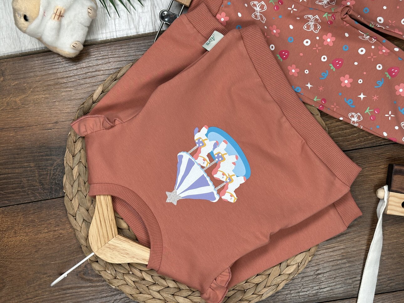 Pamuklu Çiçek Desenli Kız Bebek 2li Takım