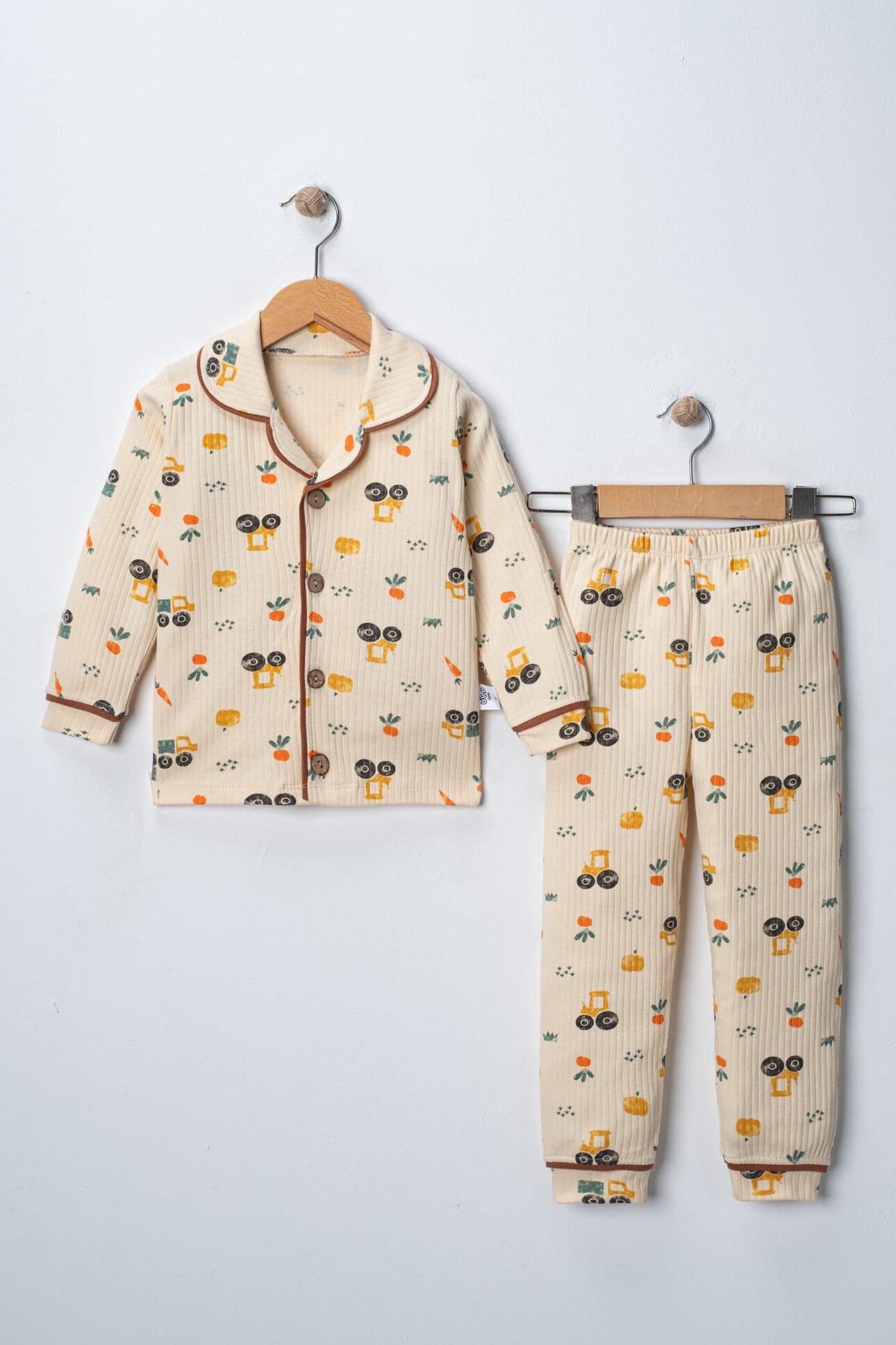 Pamuklu Araba Detaylı 2li Pijama Takımı