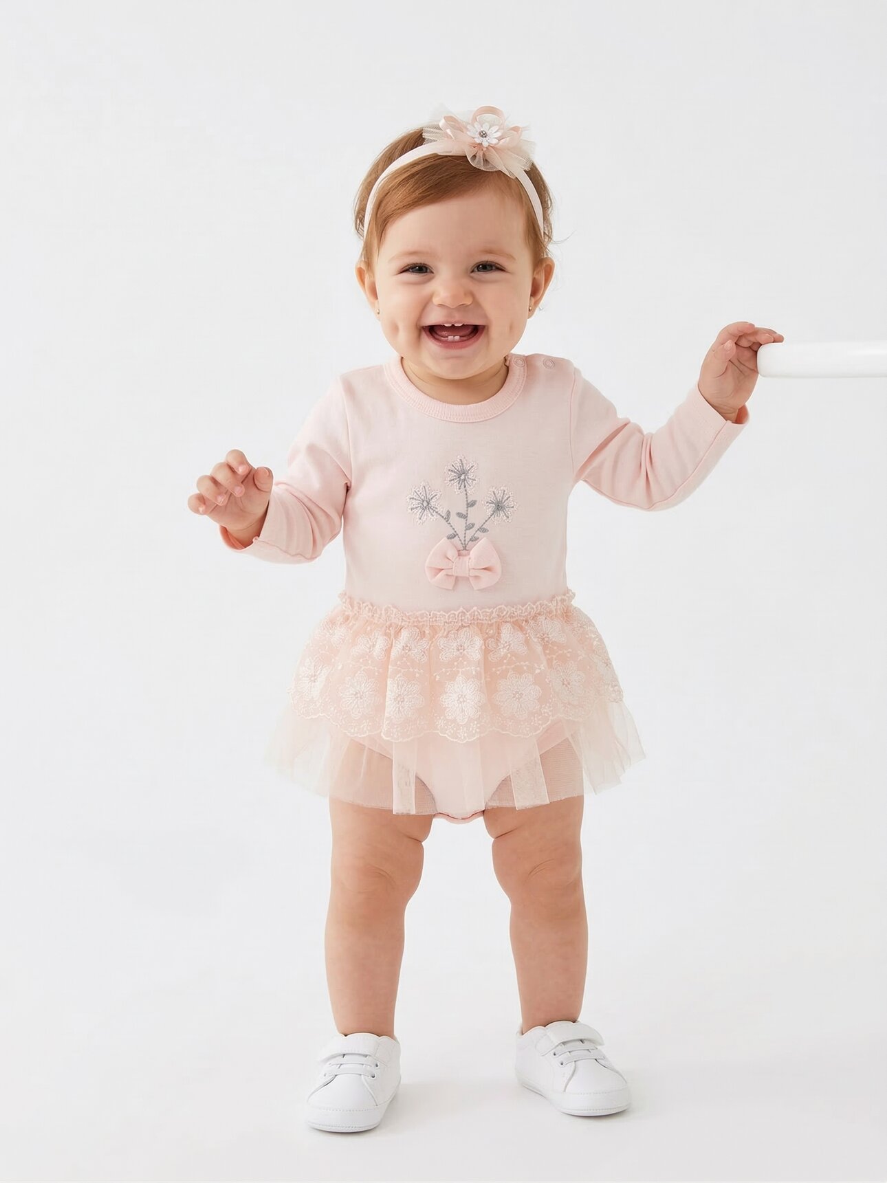 Dantel Detaylı Pamuklu Çiçek Nakışlı 2li Kız Bebek Elbise