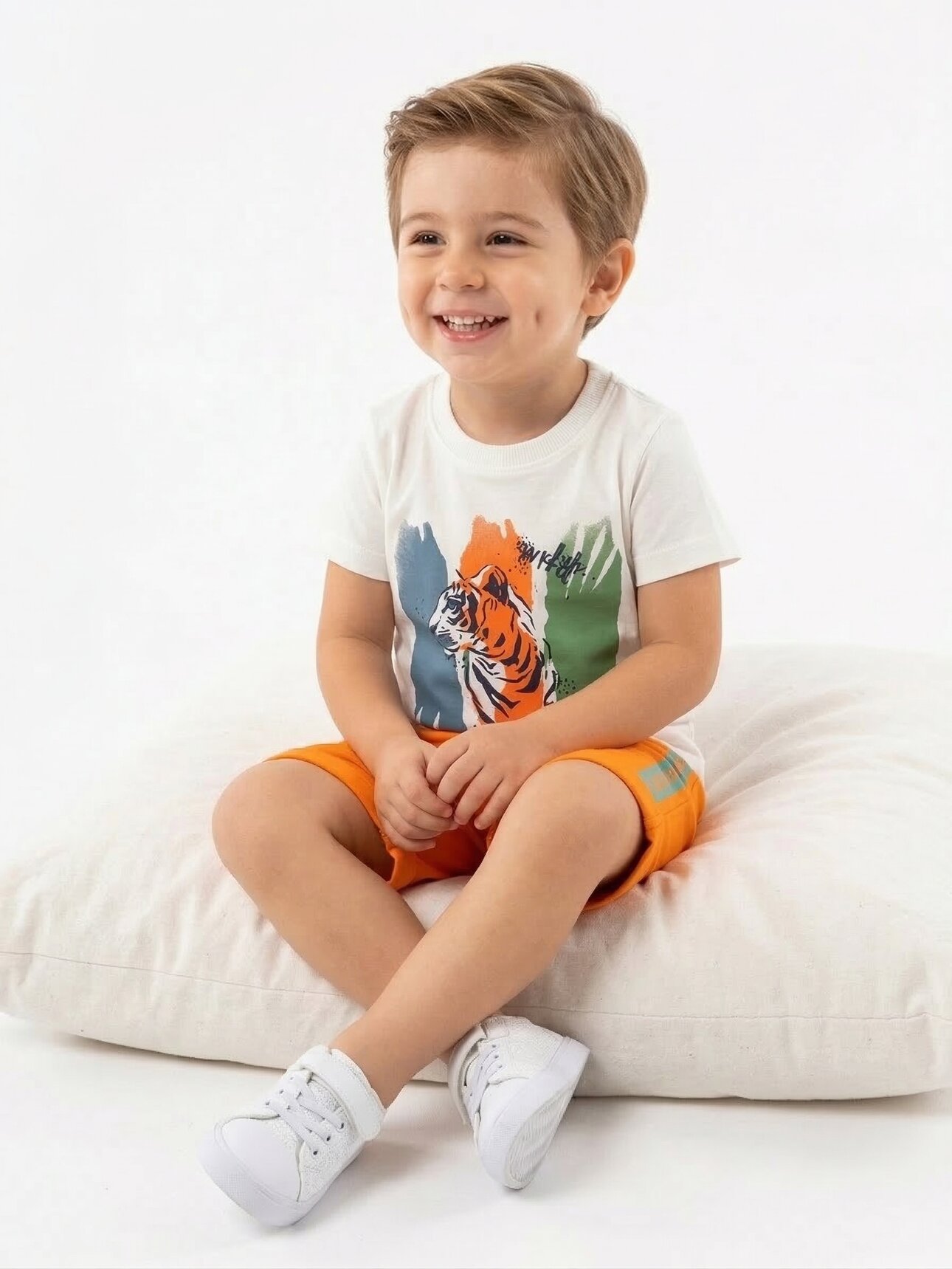 TURUNCU KISA KOLLU ŞORTLU ERKEK ÇOCUK & BEBEK ALT ÜST TAKIM