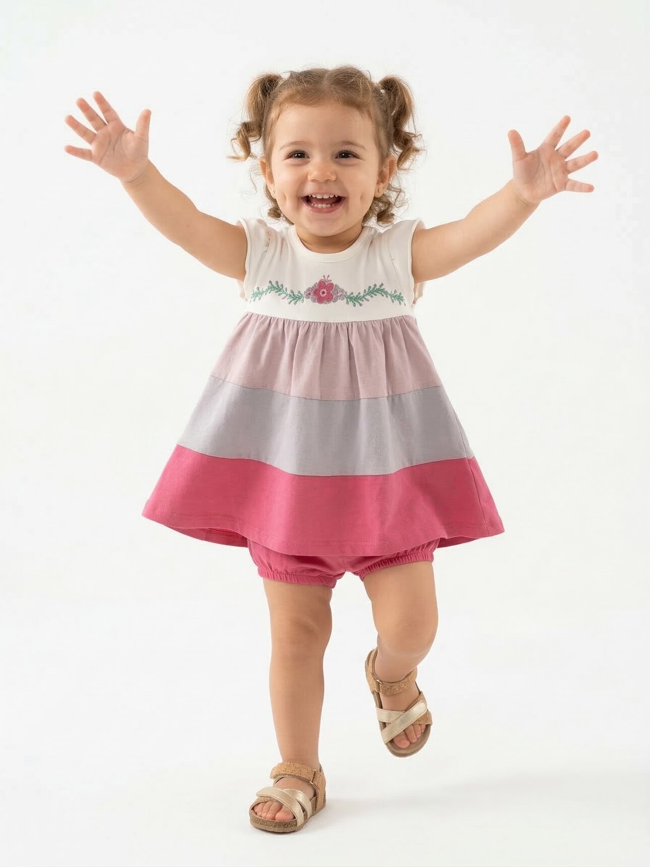 Çiçek Nakış Detaylı Askılı Külotlu 2li Kız Bebek Elbise