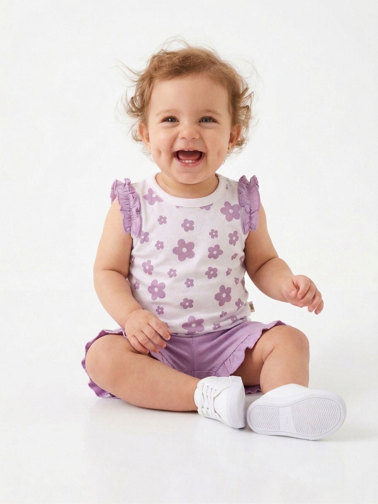 Pamuklu Çiçek Desenli Kız Bebek 2li Şortlu Takım