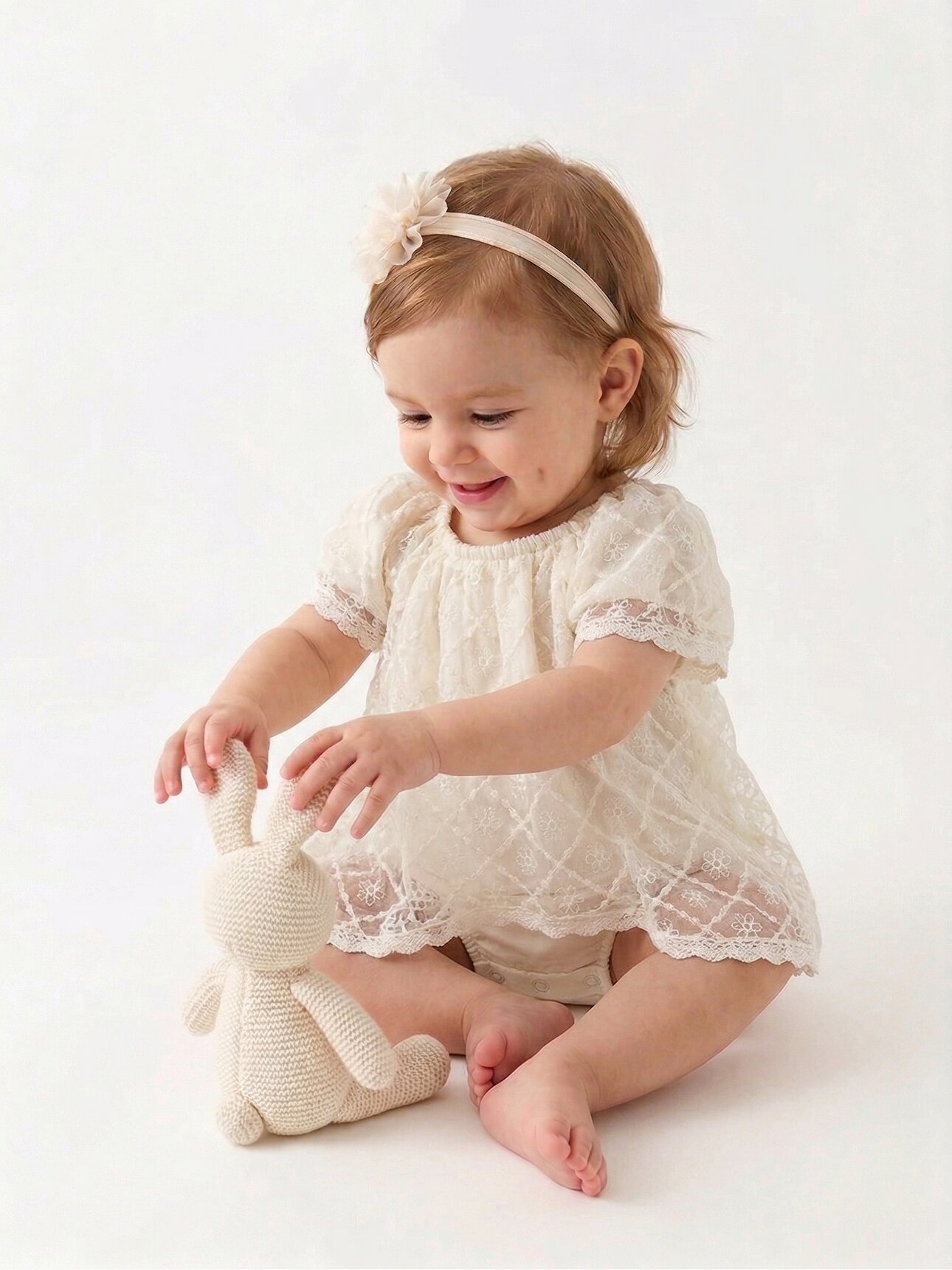 Organik Pamuklu Zıbınlı Transparan Dantel Detaylı Saç Bantlı Elbise Kız Bebek 2li Takım