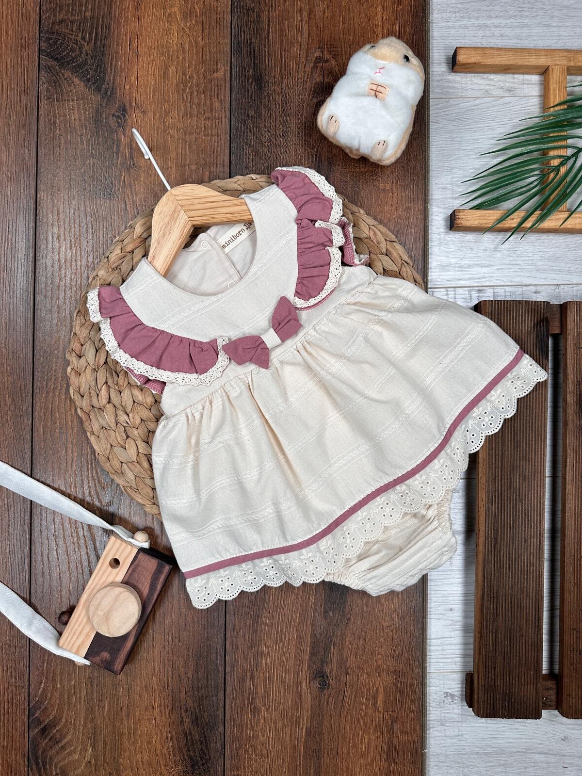 Organik Pamuklu Dantel Detaylı Kız Bebek Keten Zıbınlı Elbise